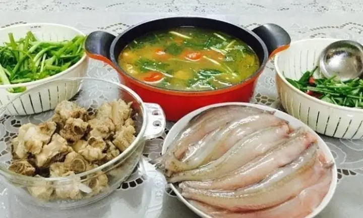 Cá Khoai Nấu Măng Chua: Công Thức Hoàn Hảo Cho Bữa Cơm Gia Đình Đậm Đà Hương Vị