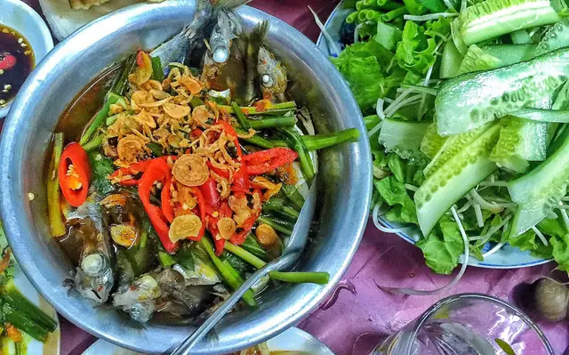 Cá Nục Hấp Bà Xin: Công Thức Nấu Món Ăn Dân Dã Đậm Đà Hương Vị Quê Hương