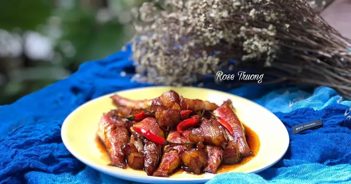 Cá Phèn Kho Thịt Ba Chỉ: Công Thức Chi Tiết Và Bí Quyết Để Món Ăn Đậm Đà, Hấp Dẫn Cá Phèn Kho Thịt Ba Chỉ: Công Thức Chi Tiết Và Bí Quyết Để Món Ăn Đậm Đà, Hấp Dẫn