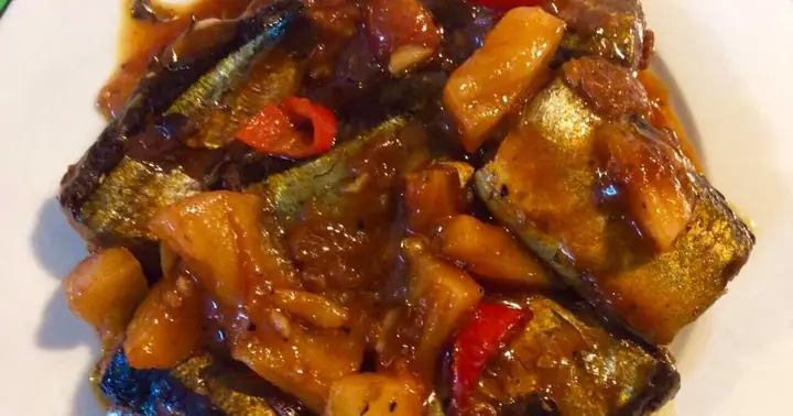 Cá Thu Nhật Kho Dứa: Công Thức Nấu Món Ngon Chuẩn Vị, Dễ Làm Tại Nhà