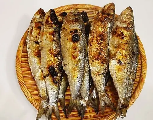 Đánh Giá Chi Tiết Cá Trích Tươi: Bảng Giá Và Top 3 Nguồn Mua Uy Tín Đánh Giá Chi Tiết Cá Trích Tươi: Bảng Giá Và Top 3 Nguồn Mua Uy Tín