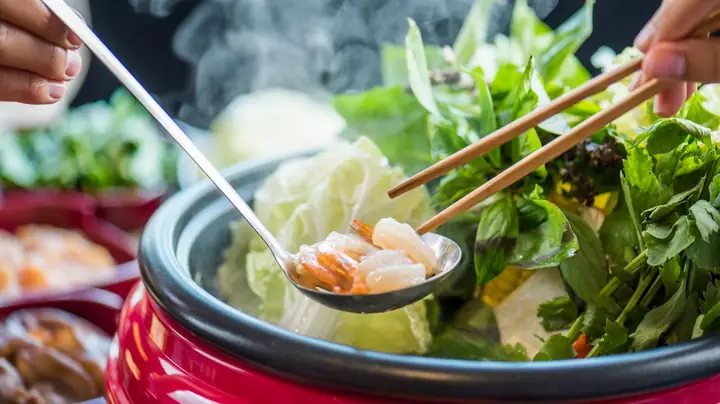 Các Loại Rau Ăn Lẩu Ngon, Bổ, Dễ Kiếm, Không Thể Bỏ Qua
