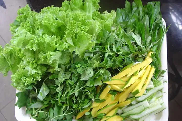 Khám Phá Phong Phú Thế Giới Các Loại Rau Ăn Sống Ngon Miệng Và Tốt Cho Sức Khỏe Khám Phá Phong Phú Thế Giới Các Loại Rau Ăn Sống Ngon Miệng Và Tốt Cho Sức Khỏe