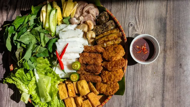 Các Loại Rau Ăn Với Bún Đậu Mắm Tôm: Gợi Ý Đầy Đủ Cho Một Mâm Cơm Trọn Vẹn