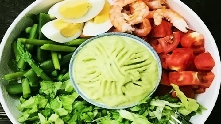 Khám Phá Thế Giới Các Loại Sốt Ăn Với Salad: Từ Truyền Thống Đến Hiện Đại Khám Phá Thế Giới Các Loại Sốt Ăn Với Salad: Từ Truyền Thống Đến Hiện Đại
