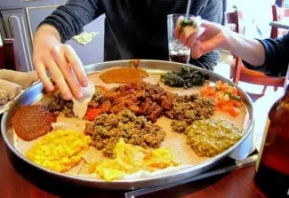 Khám Phá Các Món Ăn Cay Nhất Thế Giới: Đỉnh Cao Của Hương Vị Và Thử Thách Khám Phá Các Món Ăn Cay Nhất Thế Giới: Đỉnh Cao Của Hương Vị Và Thử Thách