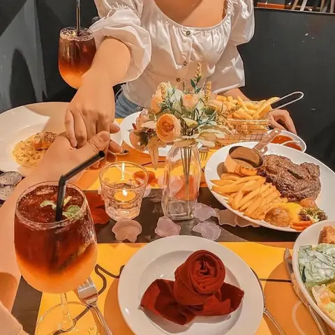 Các Món Ăn Cho Ngày Valentine: Gợi Ý Thực Đơn Hoàn Hảo Cho Bữa Tối Lãng Mạn