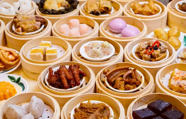 Khám Phá Ẩm Thực Hồng Kông: 15 Món Ngon Đặc Trưng Không Thể Bỏ Qua