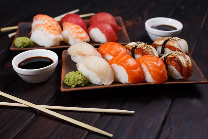 Các Món Sushi Dễ Làm Tại Nhà Cho Người Mới Bắt Đầu