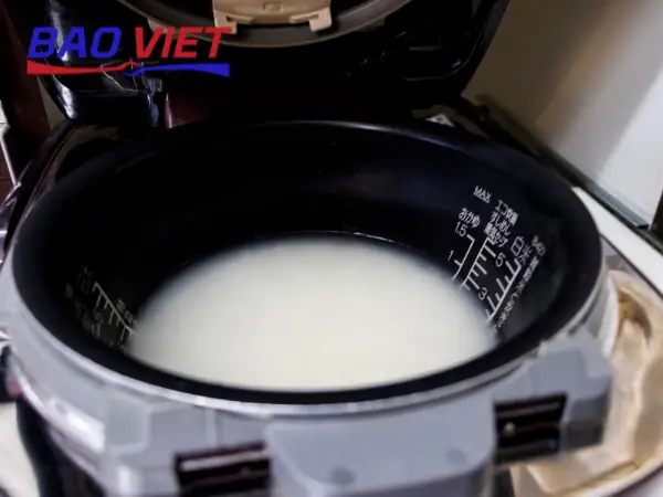 Cách Canh Nước Nấu Cơm: Hướng Dẫn Chi Tiết Cho Từng Loại Gạo Và Nồi