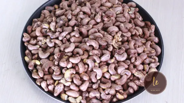 Cách Chế Biến Hạt Điều Tươi Chuẩn Vị Ngon, An Toàn Tại Nhà Cách Chế Biến Hạt Điều Tươi Chuẩn Vị Ngon, An Toàn Tại Nhà