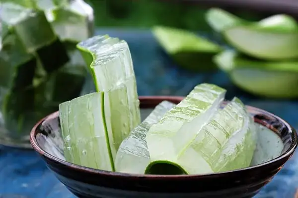 Cách Chế Biến Nha Đam Tươi Để Ăn An Toàn Và Thơm Ngon