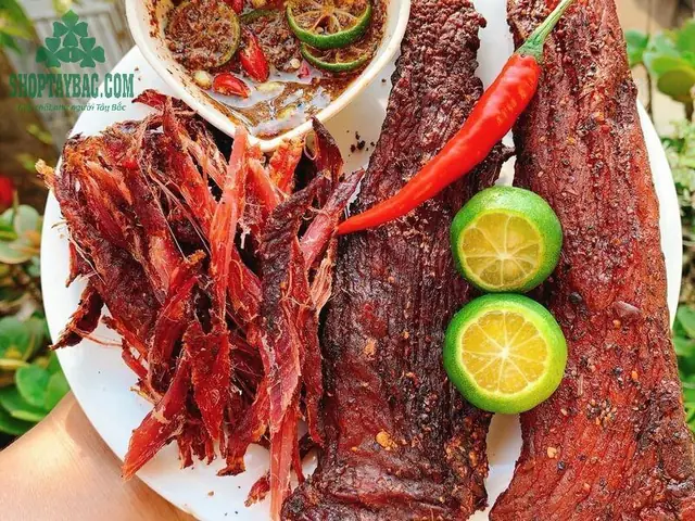 Cách Chế Biến Trâu Gác Bếp Chuẩn Vị Tây Bắc Cách Chế Biến Trâu Gác Bếp Chuẩn Vị Tây Bắc