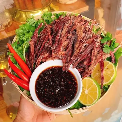 Cách Chế Biến Trâu Gác Bếp Chuẩn Vị Tây Bắc Cách Chế Biến Trâu Gác Bếp Chuẩn Vị Tây Bắc