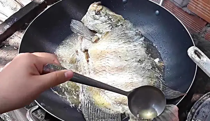 10+ Cách Chiên Cá Không Bị Văng Dầu, Da Giòn Thơm, Không Bị Vỡ