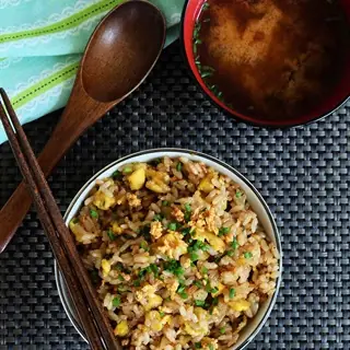 Cách Chiên Trứng Kiểu Nhật: Bí Quyết Tạo Nên Món Tamagoyaki Hoàn Hảo