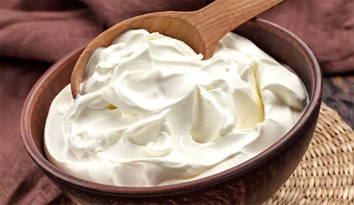 Cách Đánh Bông Whipping Cream Chuẩn Chỉ Như Thợ Làm Bánh