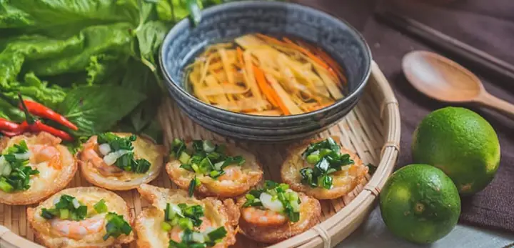 Cách Đổ Bánh Khọt Ngon