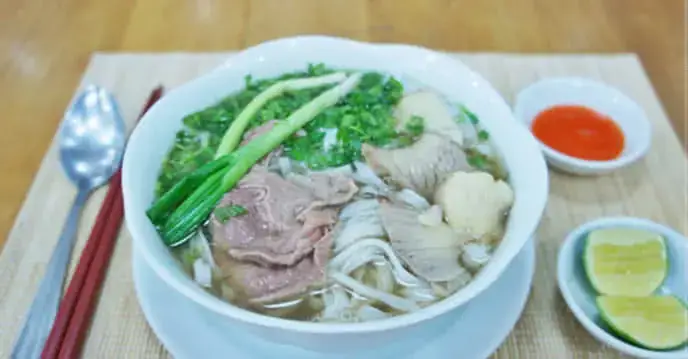 Cách Dùng Thảo Quả Nấu Phở Chuẩn Hương Vị Bắc Bộ Cách Dùng Thảo Quả Nấu Phở Chuẩn Hương Vị Bắc Bộ