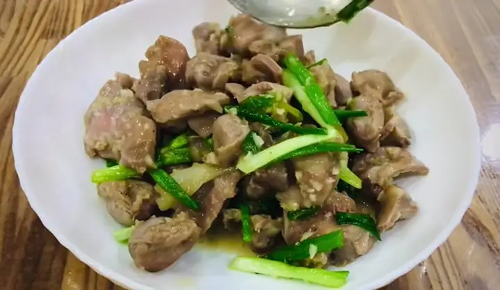 Cách Kho Mề Gà Ngon Chuẩn Vị, Thịt Giòn Sần Sật