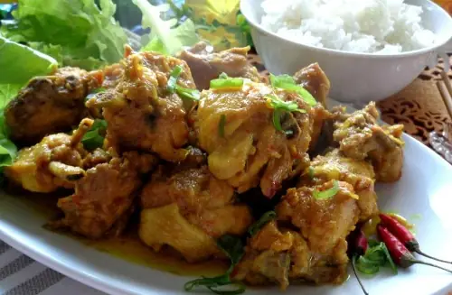 Cách Kho Thịt Gà Công Nghiệp Ngon Chuẩn Vị, Giữ Được Độ Mềm Và Đậm Đà Cách Kho Thịt Gà Công Nghiệp Ngon Chuẩn Vị, Giữ Được Độ Mềm Và Đậm Đà