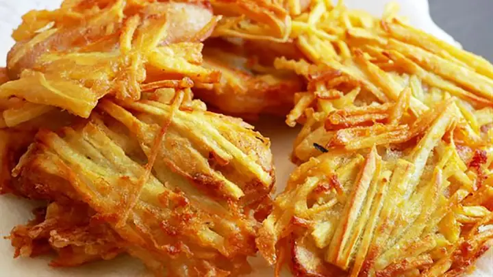 Cách Làm Bánh Chuối Chiên Với Khoai Lang Thơm Ngon, Giòn Rụm Tại Nhà Cách Làm Bánh Chuối Chiên Với Khoai Lang Thơm Ngon, Giòn Rụm Tại Nhà
