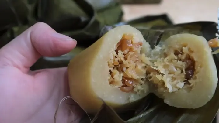 Cách Làm Bánh Củ Mì Nhân Dừa Thơm Ngon, Béo Ngậy Tại Nhà Cách Làm Bánh Củ Mì Nhân Dừa Thơm Ngon, Béo Ngậy Tại Nhà