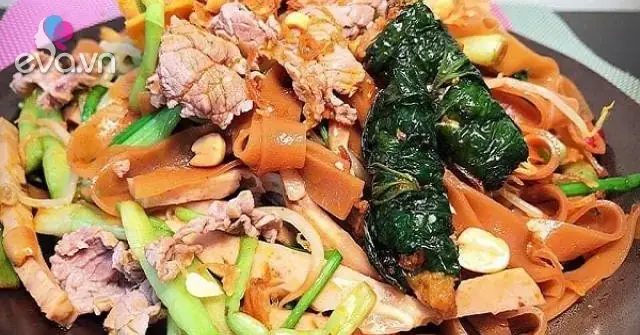 Cách Làm Bánh Đa Trộn Tại Nhà Chuẩn Vị Hà Nội