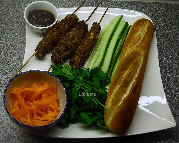 Cách Làm Bánh Mì Bò Nướng Phô Mai