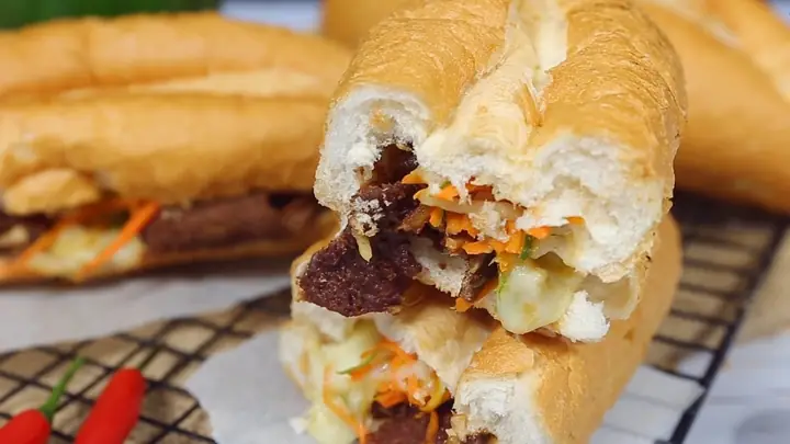 Cách Làm Bánh Mì Bò Nướng Phô Mai