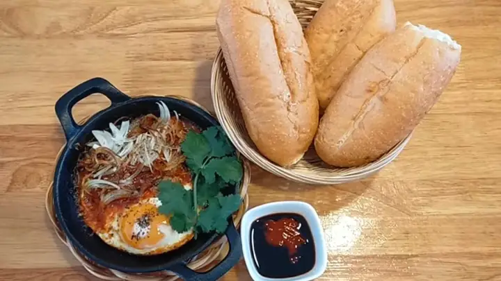 Cách Làm Bánh Mì Cá Hộp Ngon: Hướng Dẫn Chi Tiết Từ A Đến Z