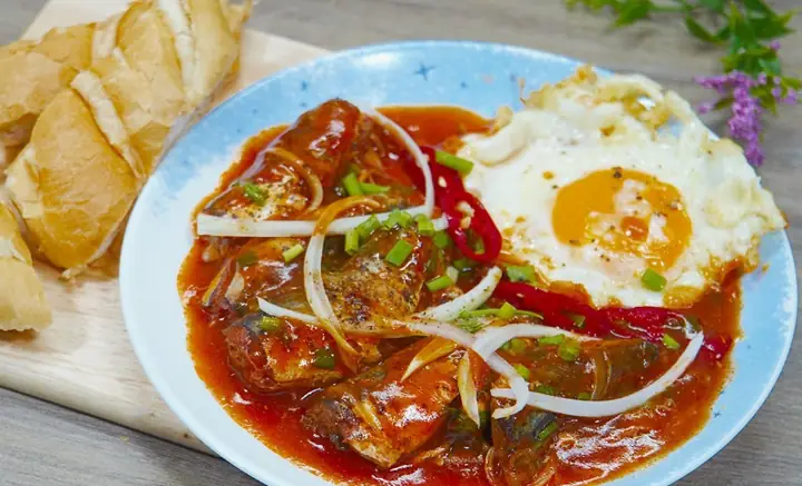 Cách Làm Bánh Mì Cá Hộp Ngon: Hướng Dẫn Chi Tiết Từ A Đến Z