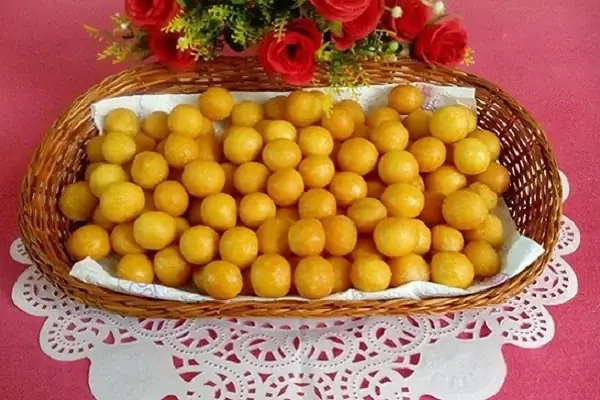Cách Làm Bánh Nhãn Giòn Xốp Chuẩn Vị Huế