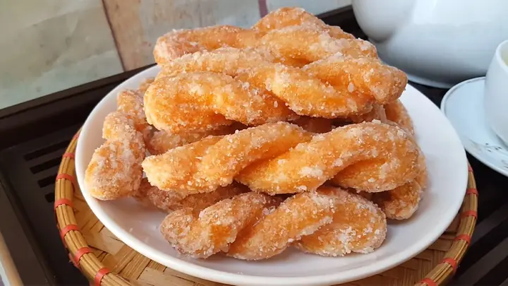 Cách Làm Bánh Quai Chèo Chuẩn Vị Huế Thơm Ngon, Dễ Thực Hiện Tại Nhà
