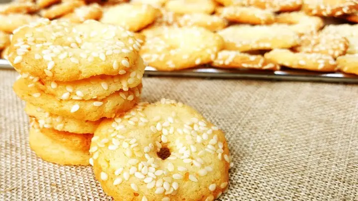 Cách Làm Bánh Quy Vừng Giòn Tan, Thơm Ngon Tại Nhà