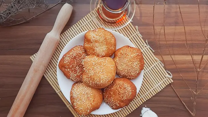 Cách Làm Bánh Tiêu Bằng Bột Mì Đã Dụng