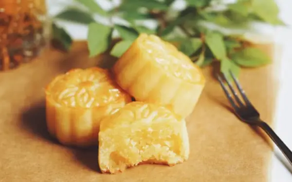 Cách Làm Bánh Trung Thu Nhân Custard Béo Thơm, Chuẩn Vị Phương Tây