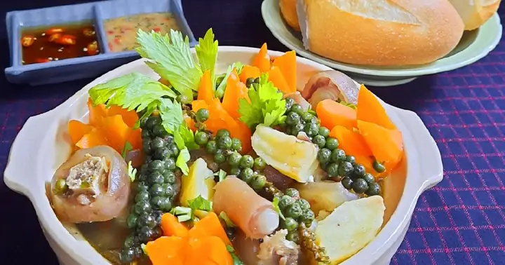 Cách Làm Bò Hầm Tiêu Xanh Thơm Ngon, Đậm Đà Tại Nhà Cách Làm Bò Hầm Tiêu Xanh Thơm Ngon, Đậm Đà Tại Nhà