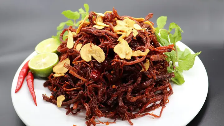 Cách Làm Bò Khô Ướt Tỏi Thơm Ngon Chuẩn Vị Tại Nhà