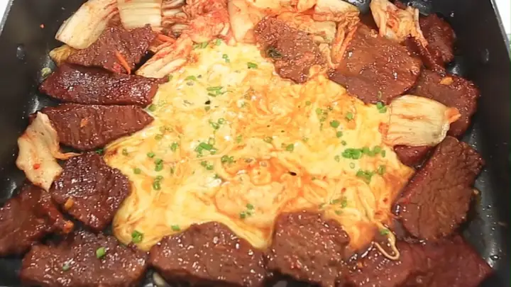 Cách Làm Bò Nướng Phô Mai Thơm Ngon, Béo Ngậy Tại Nhà Cách Làm Bò Nướng Phô Mai Thơm Ngon, Béo Ngậy Tại Nhà