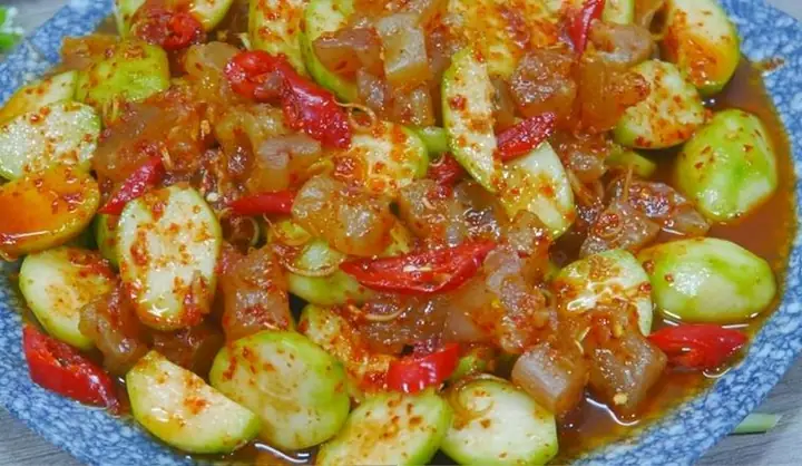 Cách Làm Bò Sốt Thái Chua Cay Chuẩn Vị Nhà Hàng