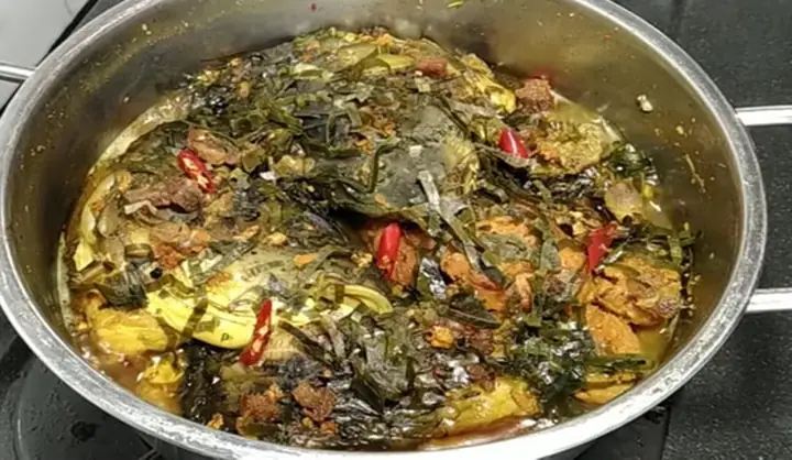 Cách Làm Cá Chép Kho Nghệ: Bí Quyết Chế Biến Món Ngon Đậm Đà, Bổ Dưỡng