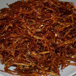 Cách Làm Cá Cơm Ngào Đường Ngon Chuẩn Vị, Đậm Đà Khó Cưỡng