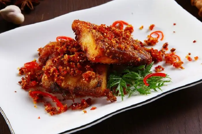 Cách Làm Cá Lóc Chiên Sả Ớt Giòn Rụm, Thơm Lừng, Chuẩn Vị Miền Tây Cách Làm Cá Lóc Chiên Sả Ớt Giòn Rụm, Thơm Lừng, Chuẩn Vị Miền Tây