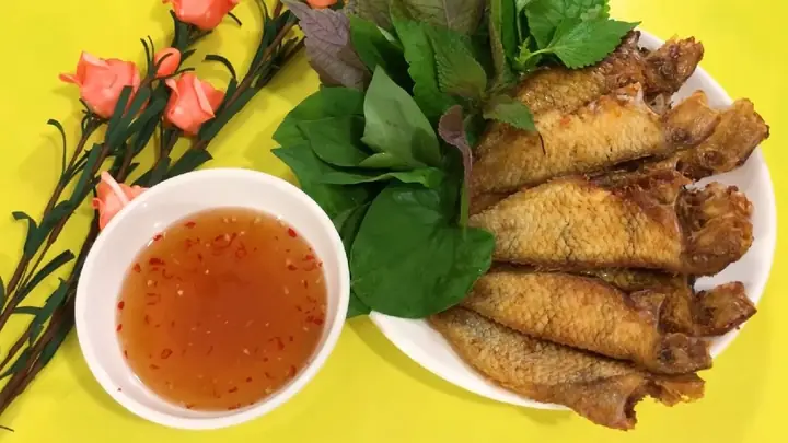 Cách Làm Cá Mó Chiên Giòn Chuẩn Vị Nhà Hàng Cách Làm Cá Mó Chiên Giòn Chuẩn Vị Nhà Hàng