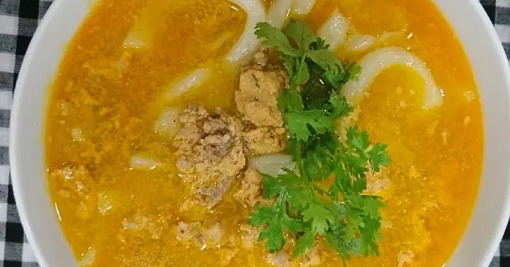 Cách Làm Chả Tôm Nấu Bánh Canh Ngon Chuẩn Vị Miền Trung