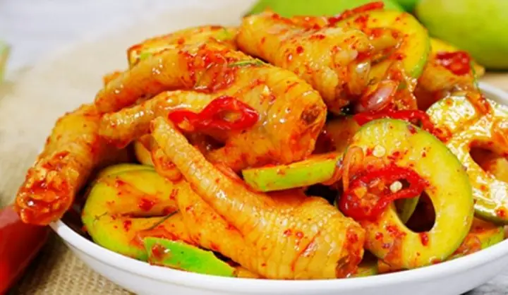 Cách Làm Chân Gà Bóp Xoài Ngon Chuẩn Vị, Đơn Giản Tại Nhà Cách Làm Chân Gà Bóp Xoài Ngon Chuẩn Vị, Đơn Giản Tại Nhà