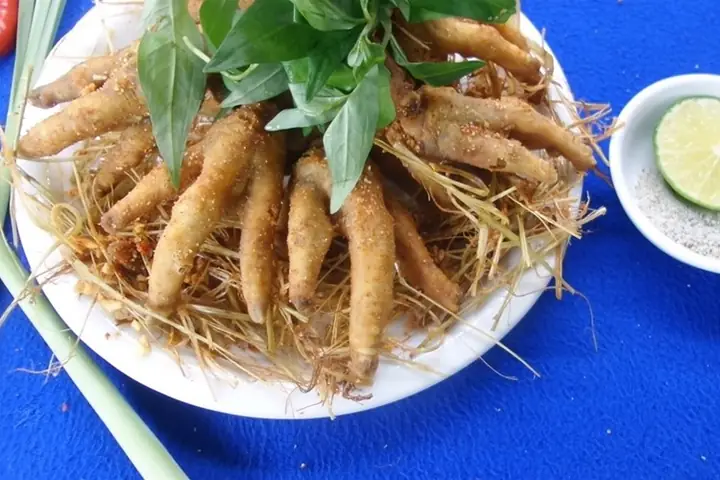 Cách Làm Chân Gà Muối Chiên Giòn Chuẩn Vị Nhà Hàng Cách Làm Chân Gà Muối Chiên Giòn Chuẩn Vị Nhà Hàng
