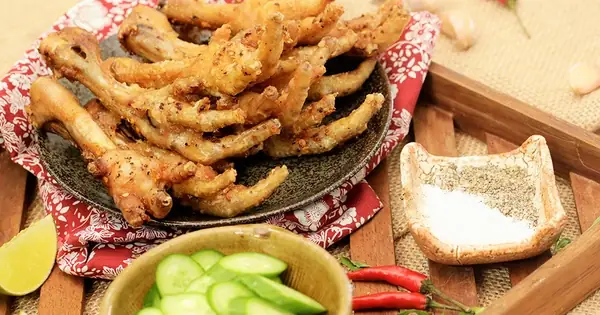 Cách Làm Chân Gà Muối Chiên Giòn Chuẩn Vị Nhà Hàng Cách Làm Chân Gà Muối Chiên Giòn Chuẩn Vị Nhà Hàng
