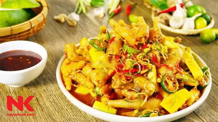 Cách Làm Chân Gà Sả Tắc Ăn Liền Ngon Chuẩn Vị, Giòn Sần Sật Cách Làm Chân Gà Sả Tắc Ăn Liền Ngon Chuẩn Vị, Giòn Sần Sật